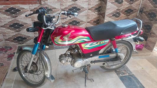 Honda cd70 2023 model seld engine hai 1st owner bike hai