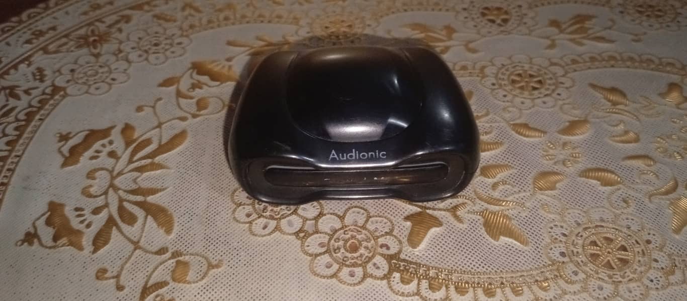 Audionic 4