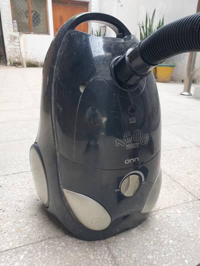 Vacuum machine