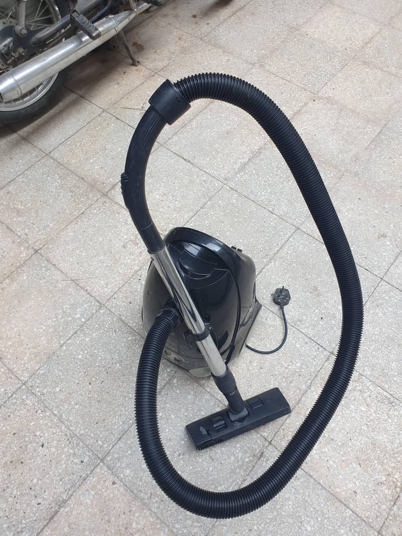 Vacuum machine 4