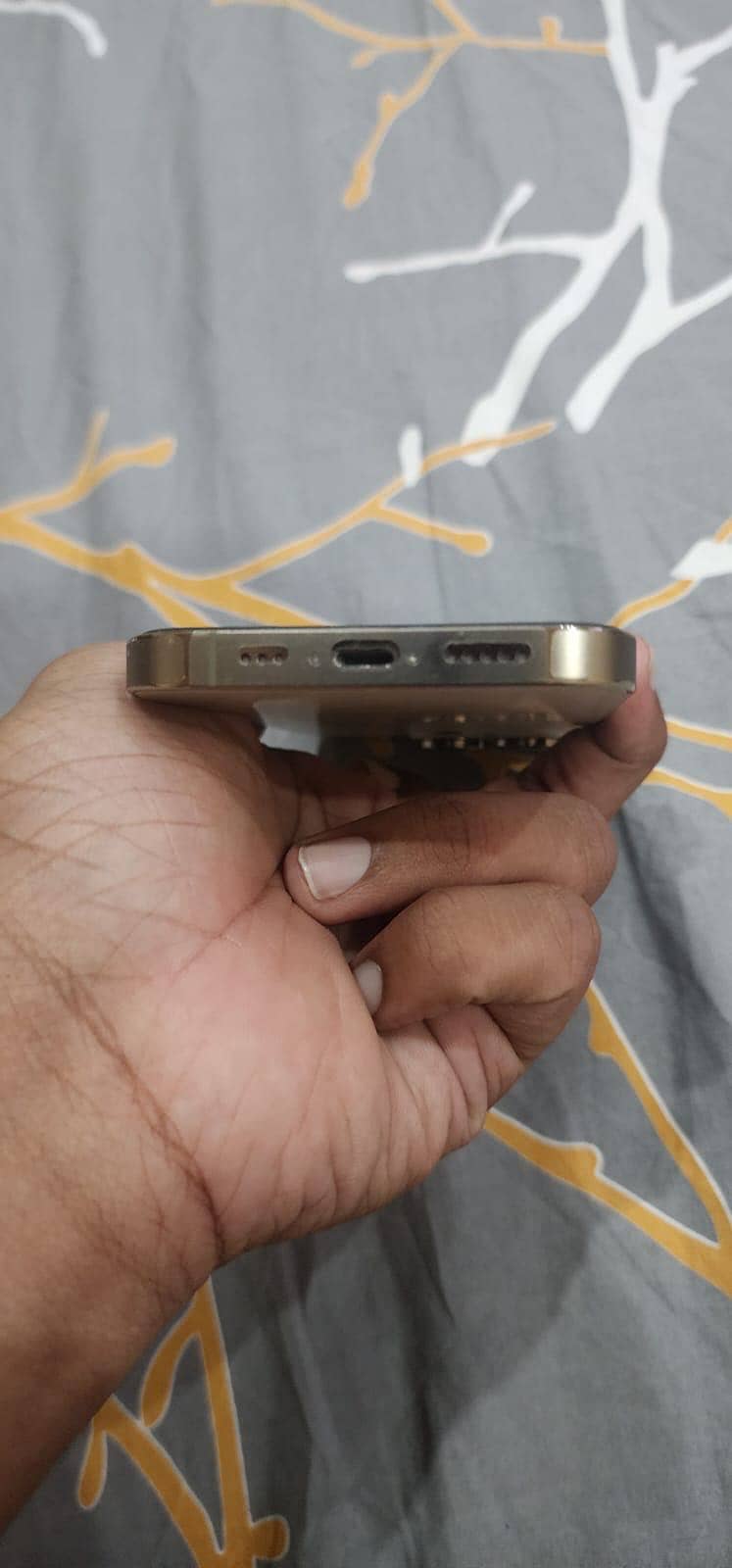 Apple iPhone 14 Pro 3