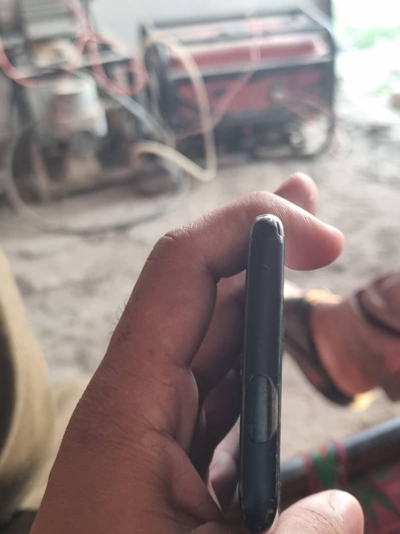 One Plus 7 Pro 8/ 256 6