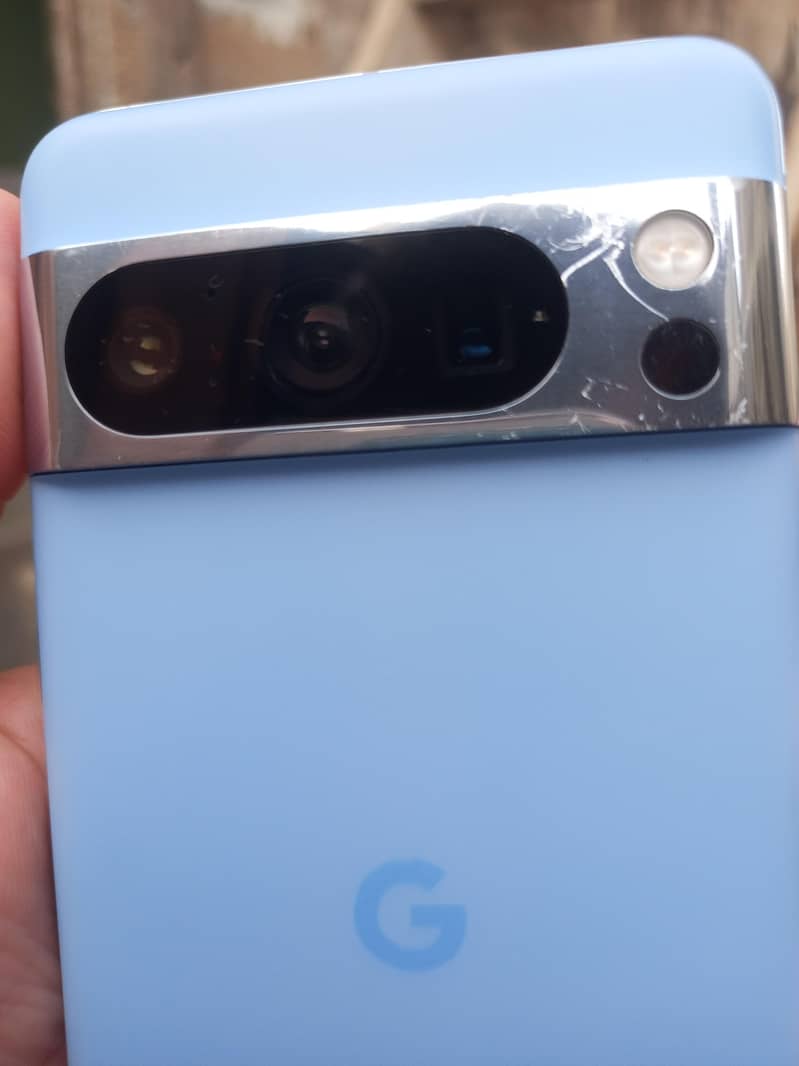 Google Pixel 8 Pro 9