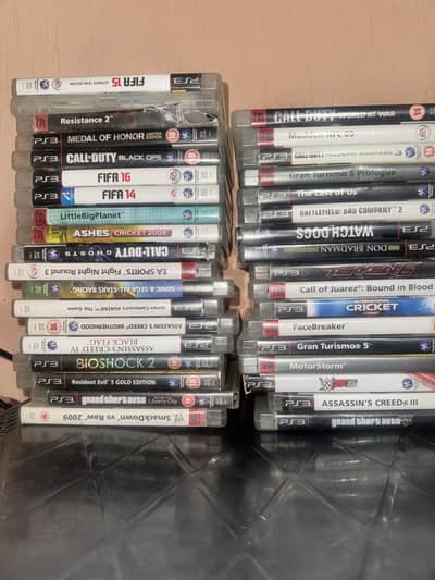 PlayStation 3 used games in good confition available each in RS:2000