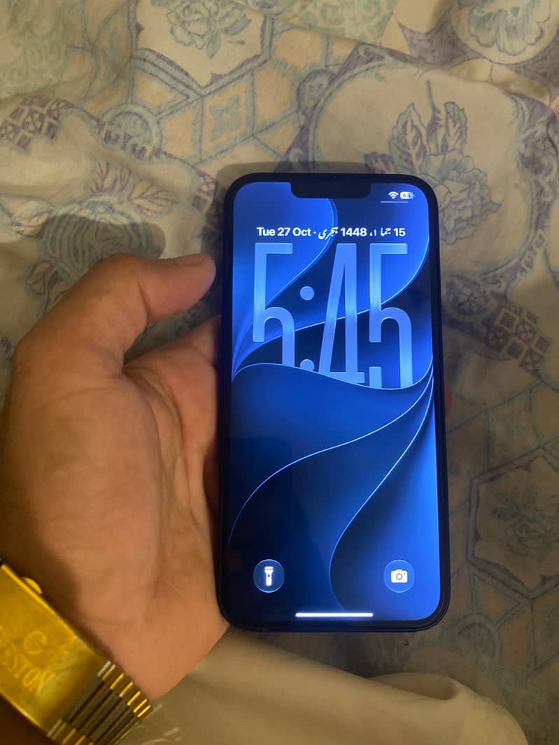 Apple iPhone 14 3