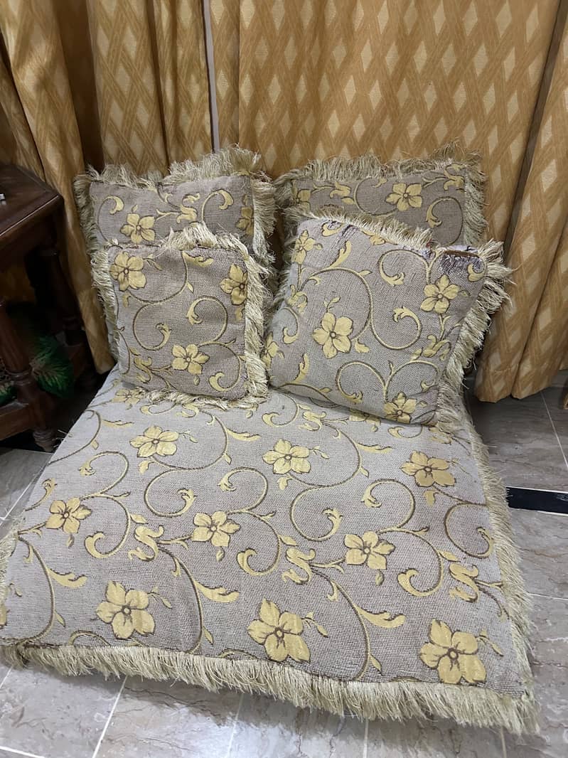 Sofa Set 5 seater with table 4