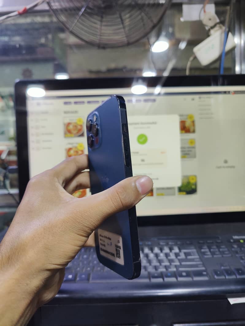 Apple iPhone 12 Pro Max 5