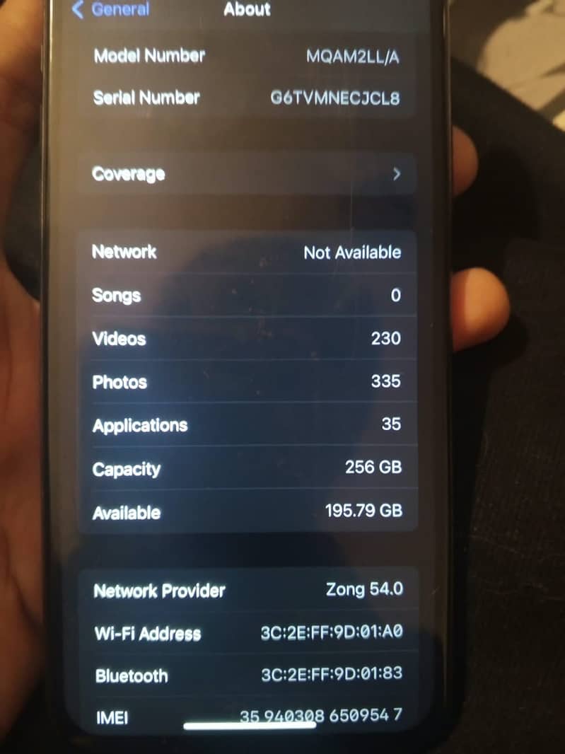 Apple iPhone X 4