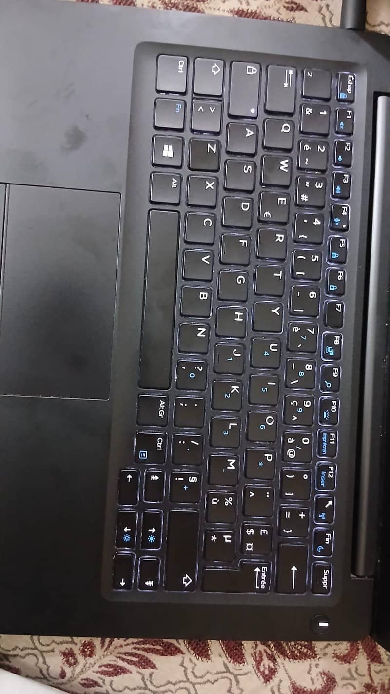 Laptop 6