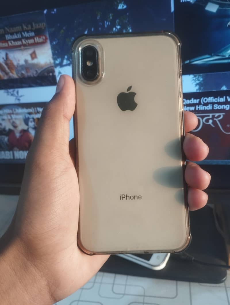 Apple iPhone X 3