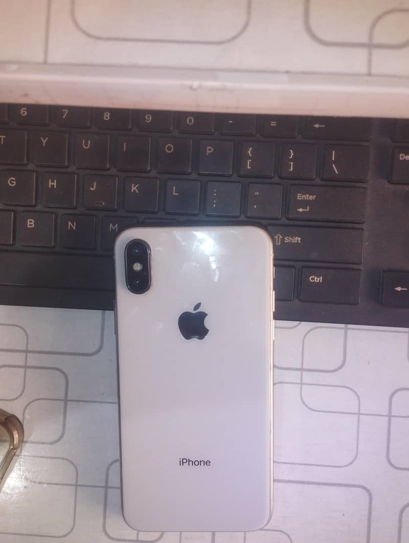 Apple iPhone X 7