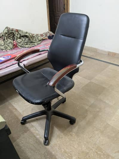 Computer, Laptop Table & Chair