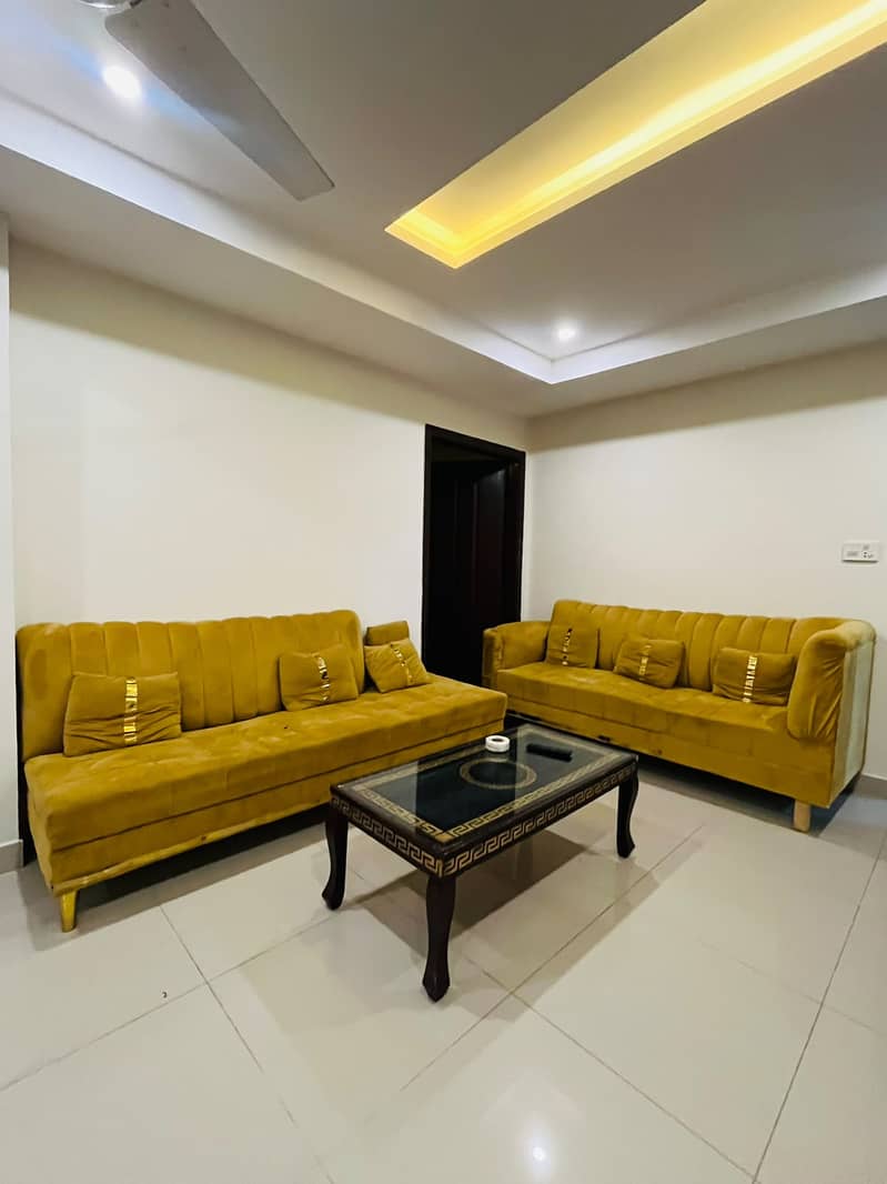 Safe & Secure 1Bed flat for Daily Basis 2