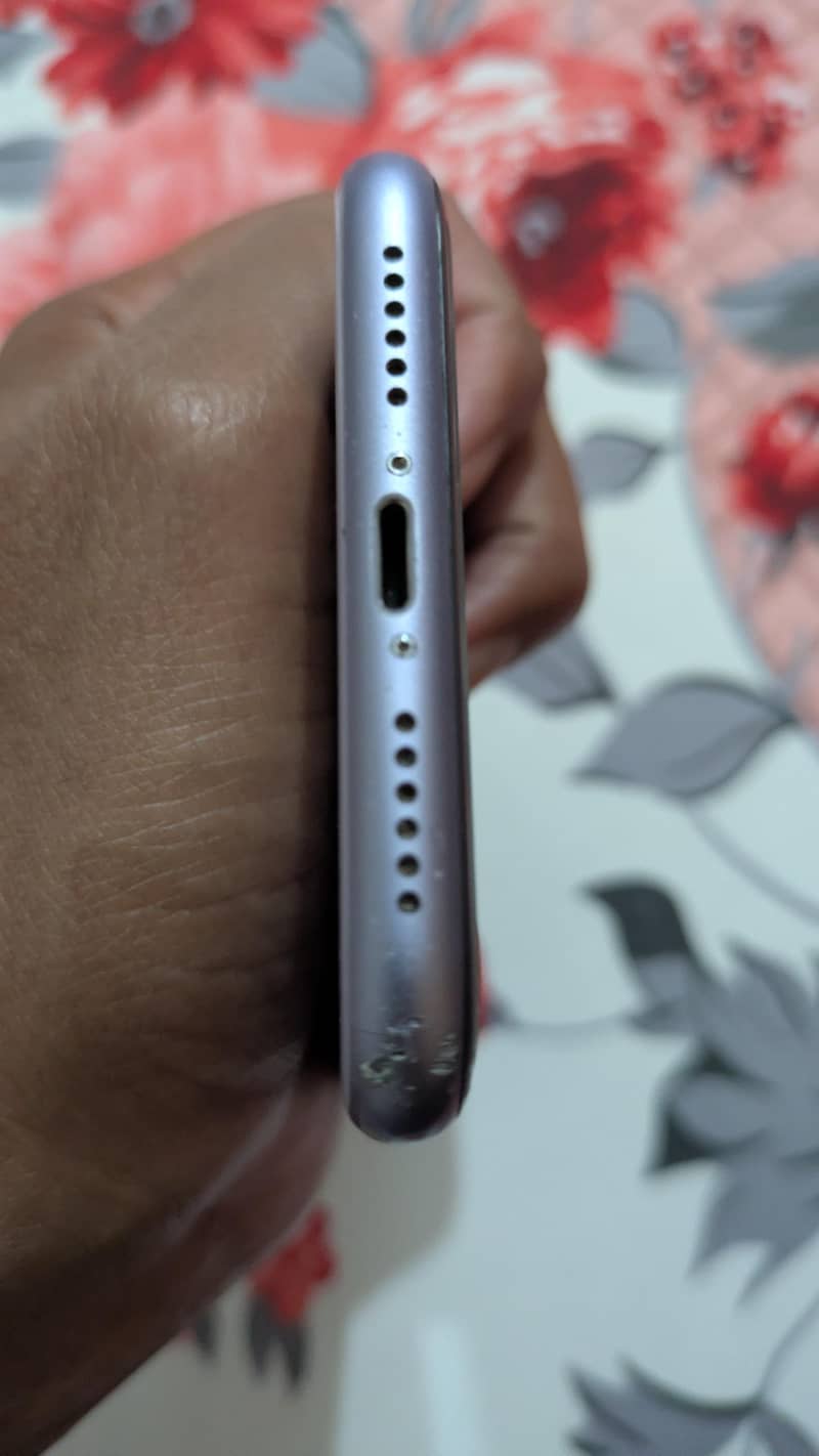 Apple iPhone 11 / Exchange possible with android 3