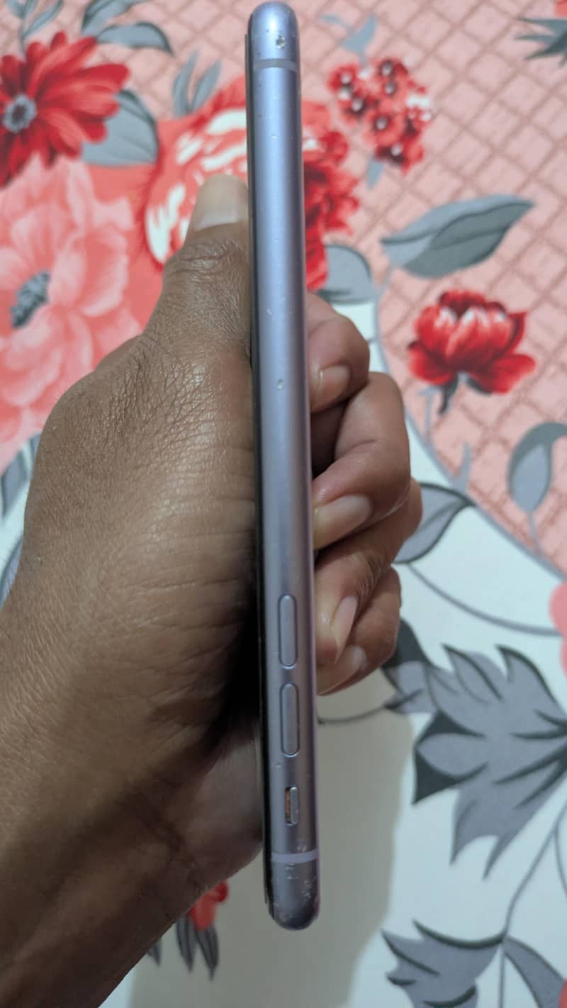Apple iPhone 11 / Exchange possible with android 4