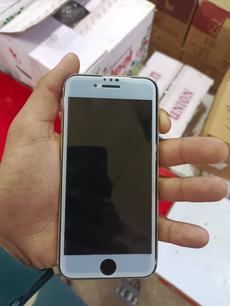 Apple iPhone SE 3