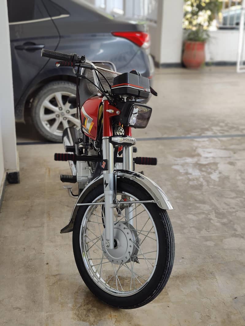 Honda 125 zero meter condition 4