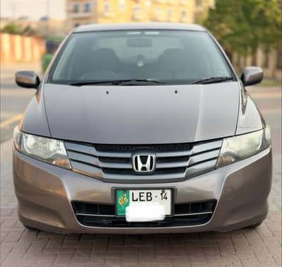 Honda City 2014 Model Brand new condition