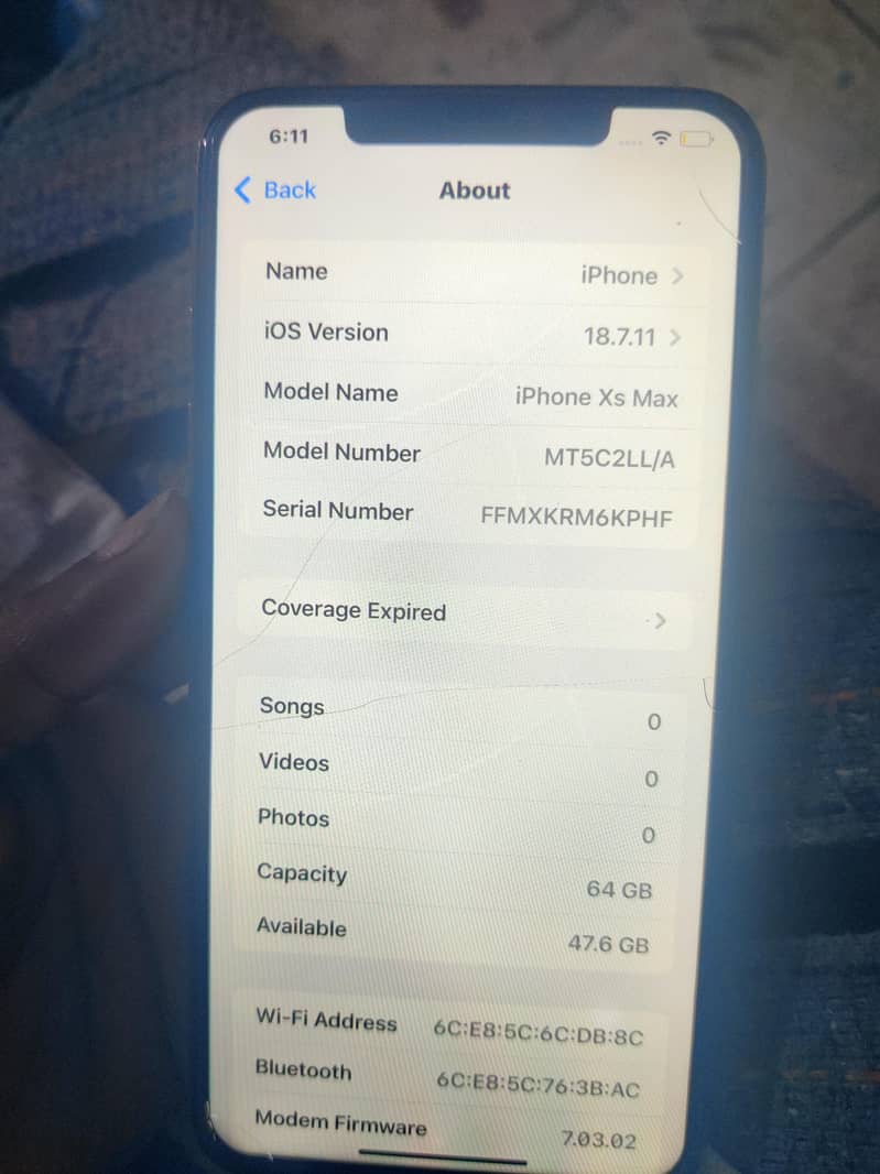 Apple iPhone XS Max 3