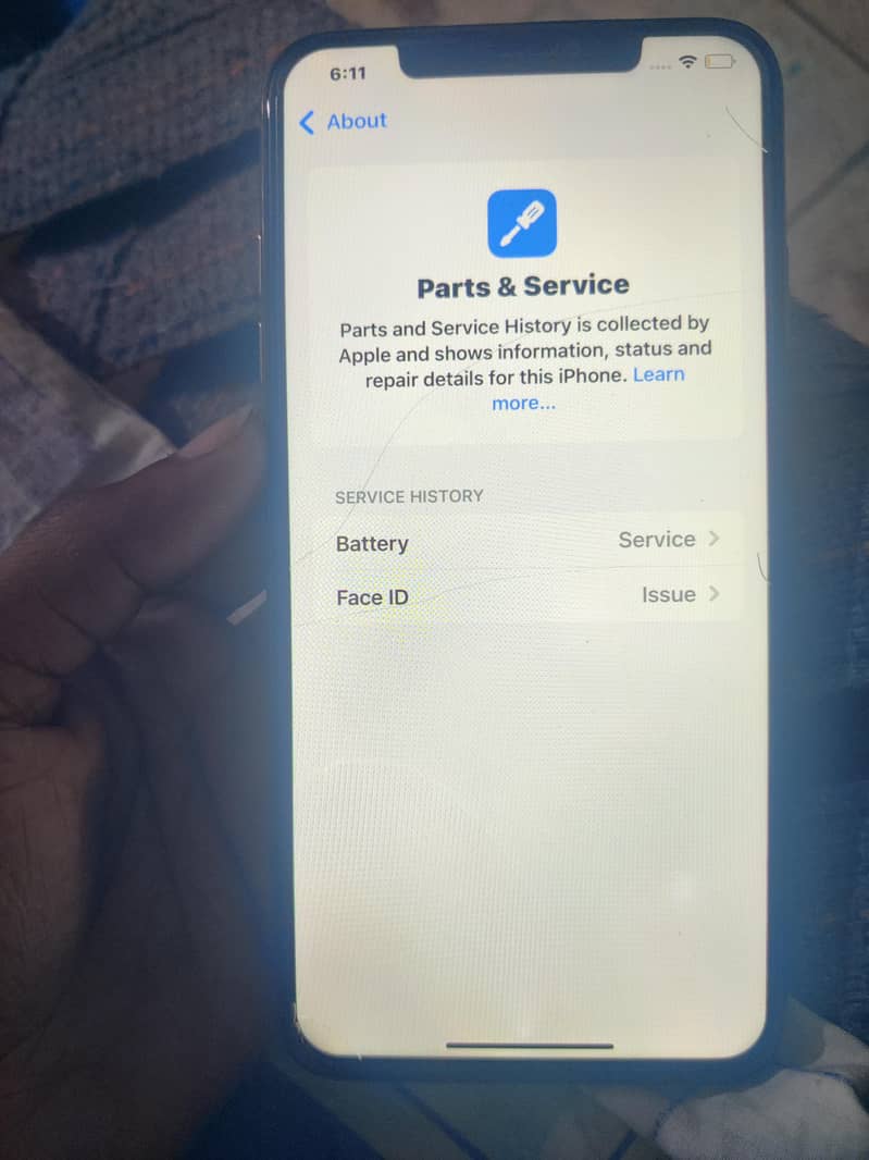Apple iPhone XS Max 4