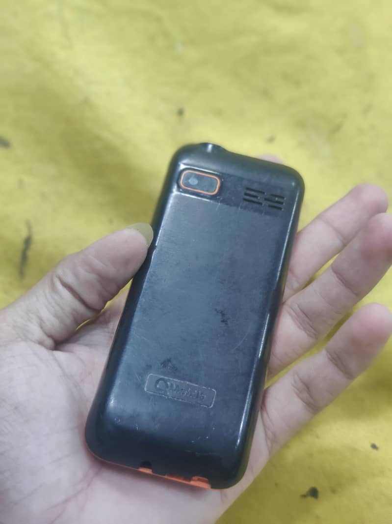 QMobile 1