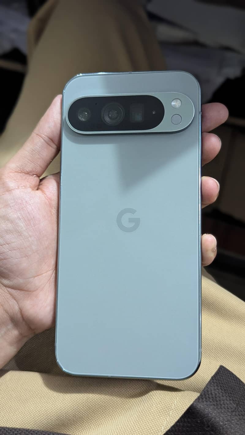 Google Pixel 9 Pro XL 0