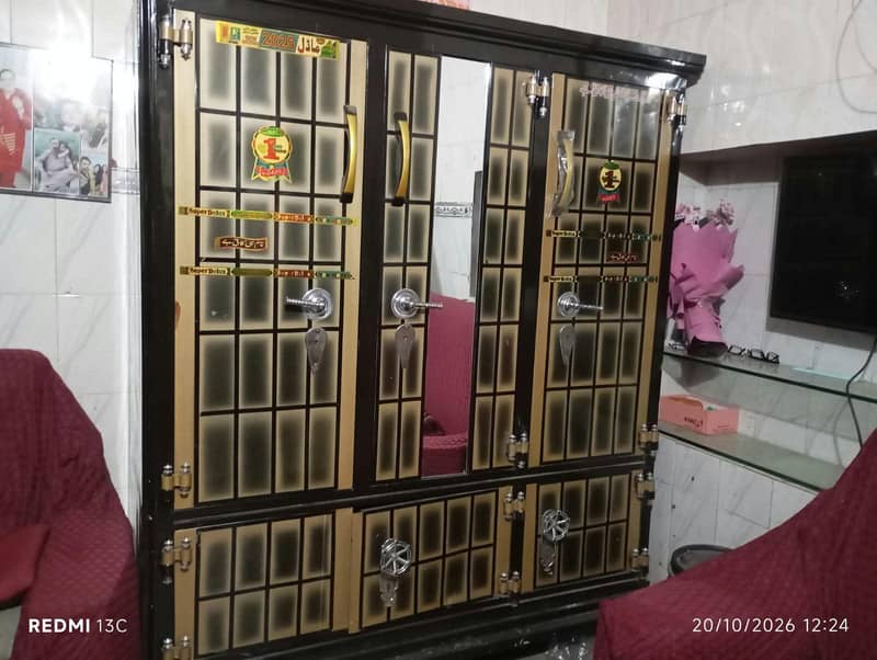 3 door wardrobe 5