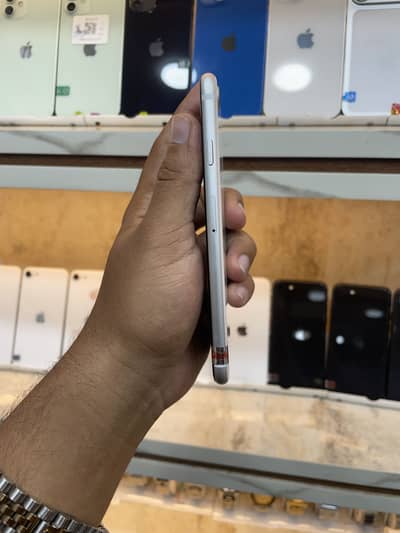Apple iPhone SE PTA APPROVED