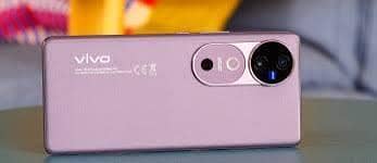 vivo v40