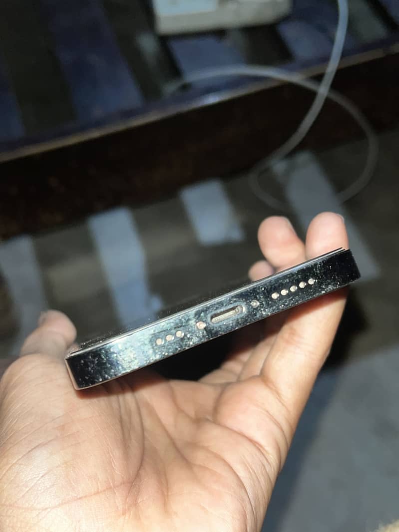 Apple iPhone 13 Pro 1