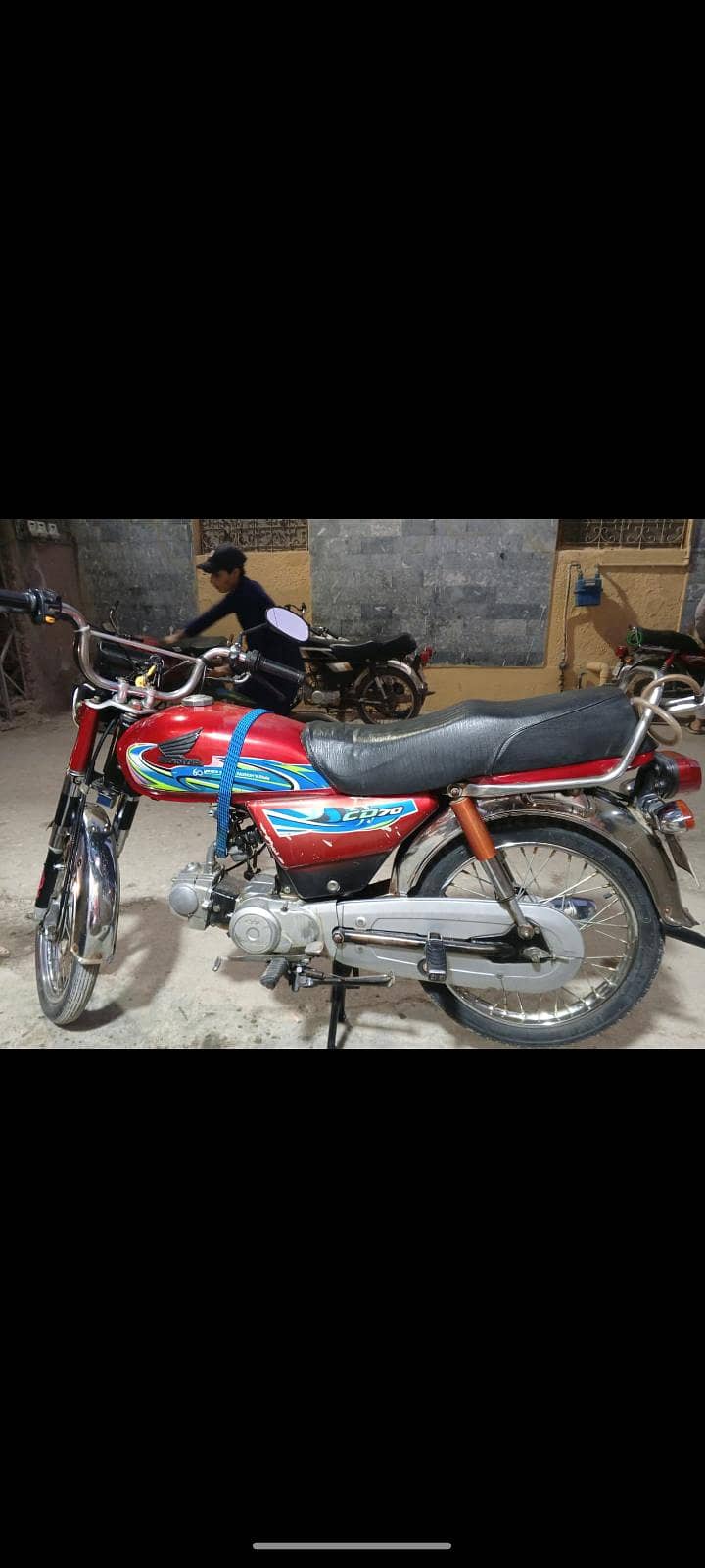 Honda CD70 0