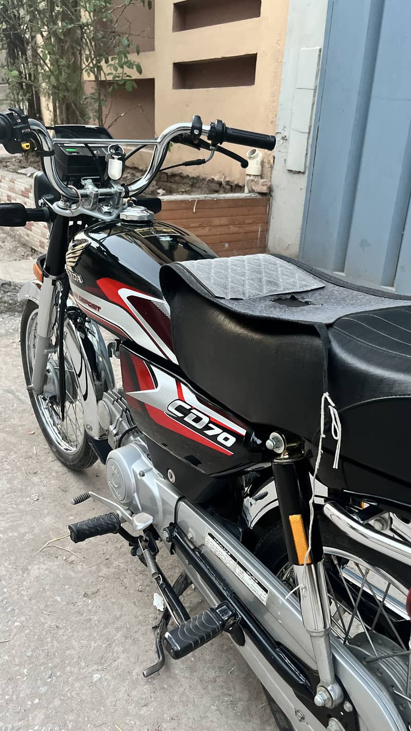 Honda CD70 2025 ( pristine condition ) 1