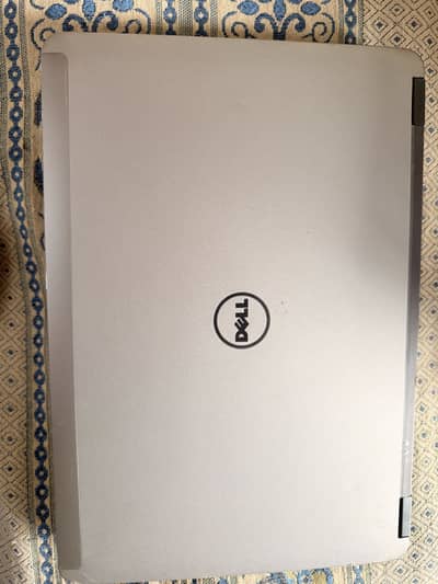 Dell Lattitude E 640 8 Gb Ram 128 SSD 1 TB Hard
