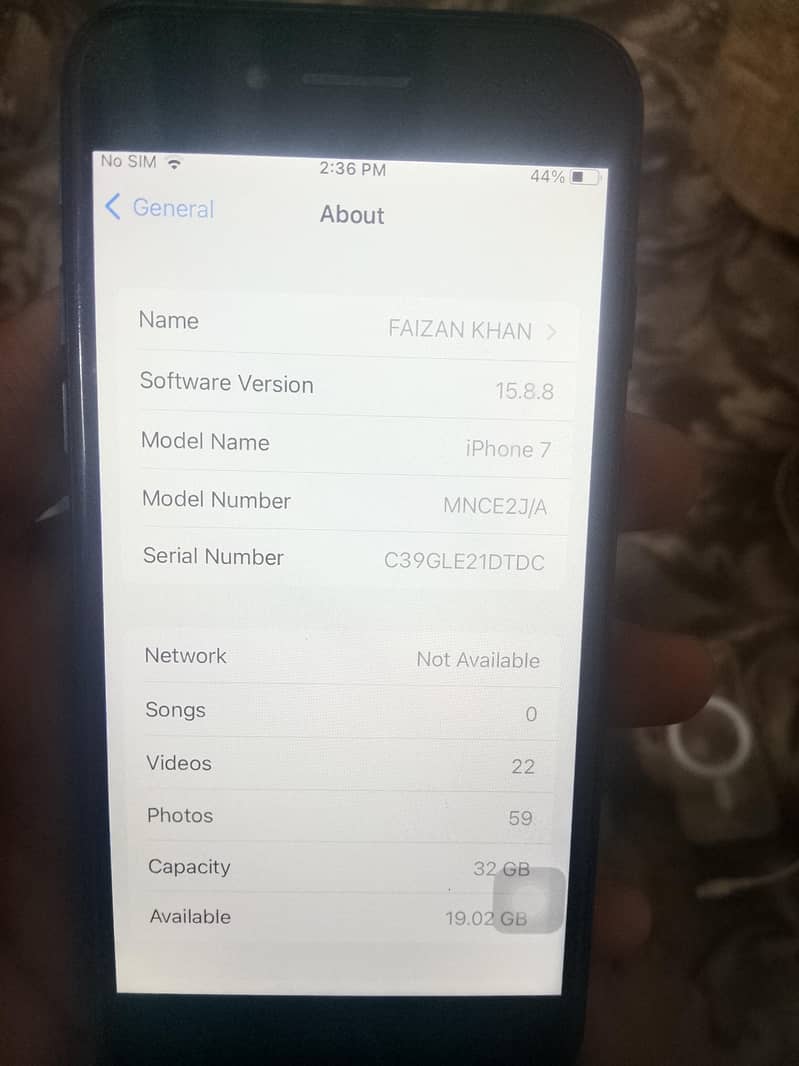 Apple iPhone 7 3
