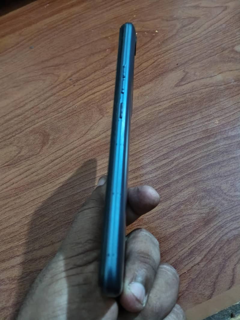 Tecno Spark 8C 6