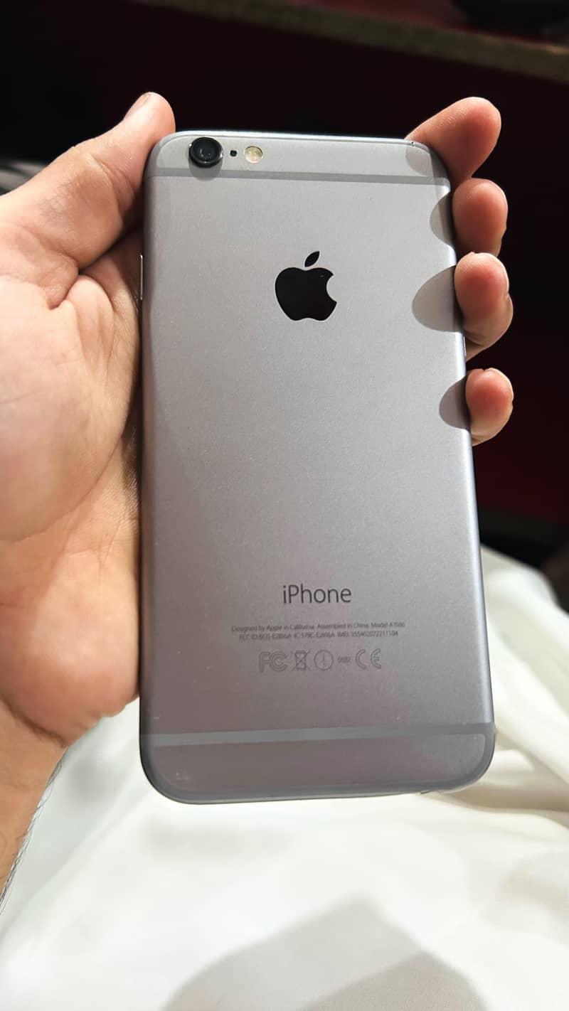 Apple iPhone 6 0