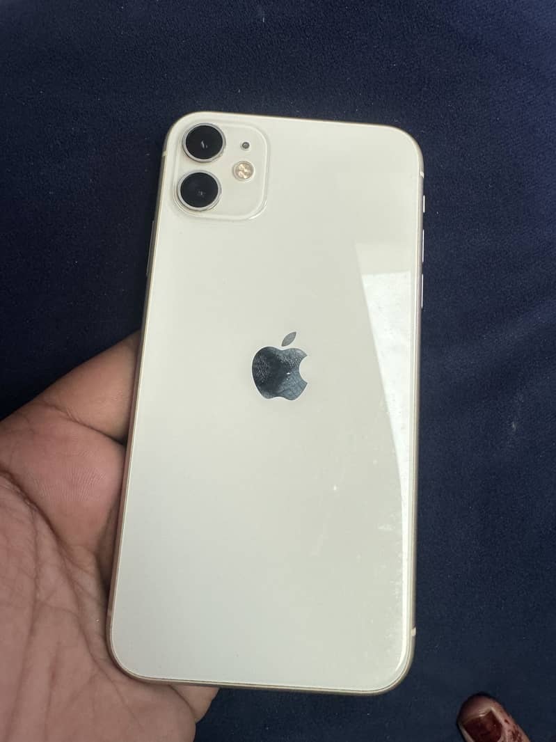 Apple iPhone 11 0