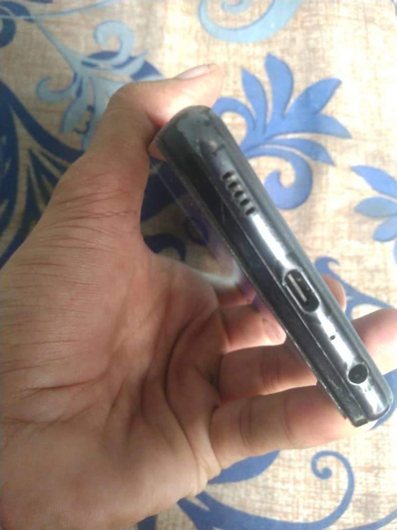 Samsung Mobile A32 3