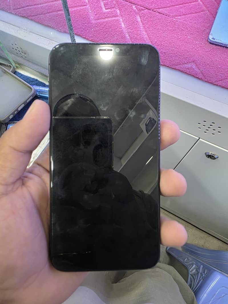 iphone xs 2