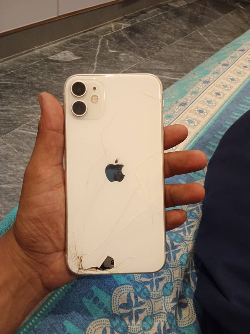Apple iPhone 11 2