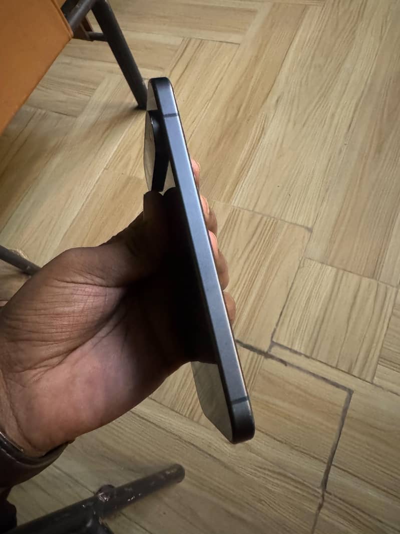 Google Pixel 9 7