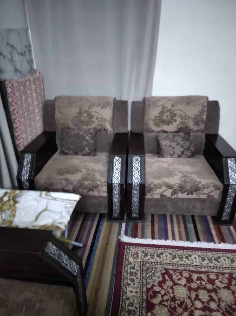 sofa 7 seater 1