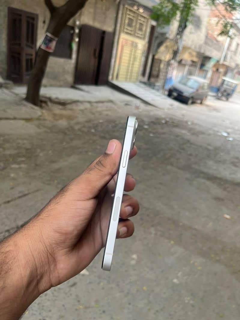 Apple iPhone 14 plus 2