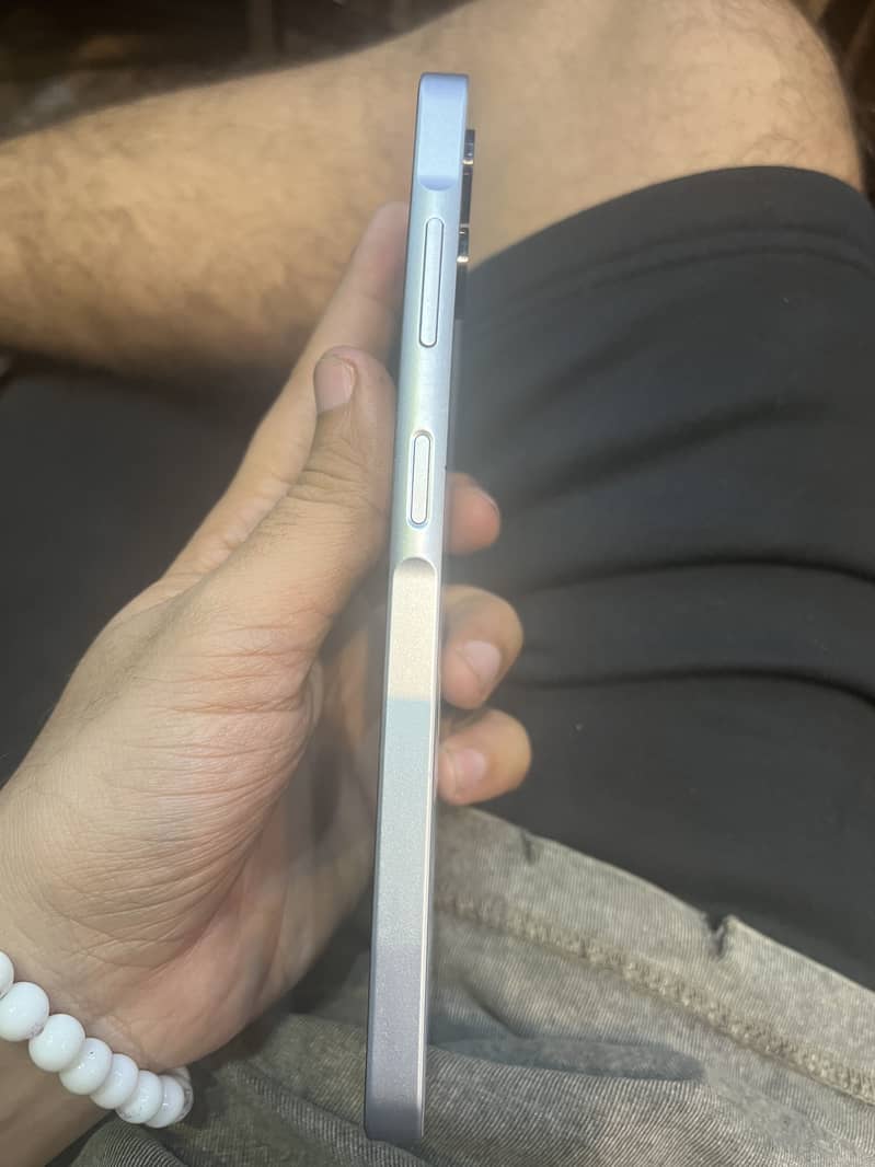 Samsung Mobile A06 4