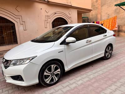 Honda Grace Hybrid 2014