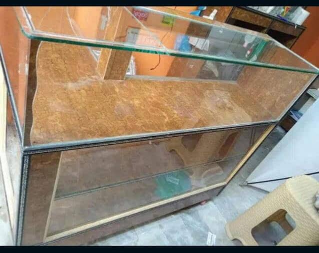 Showcase for sell 1