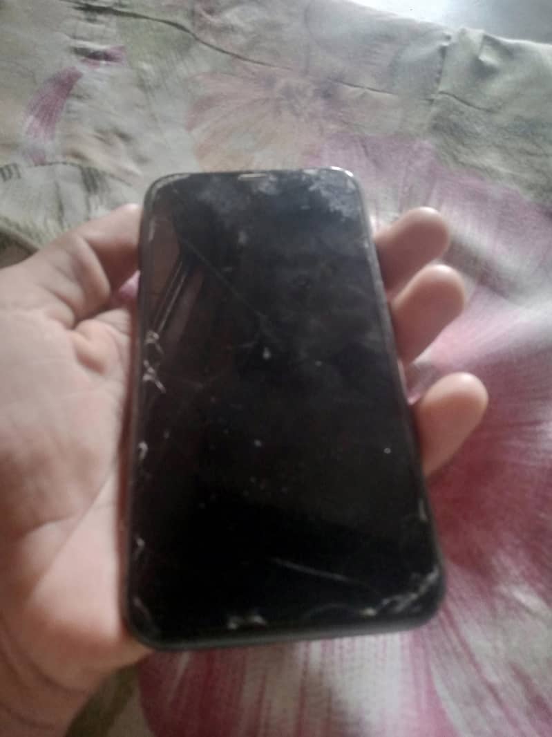 Apple iPhone 11 1