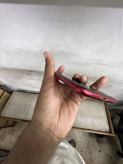 Apple iPhone SE