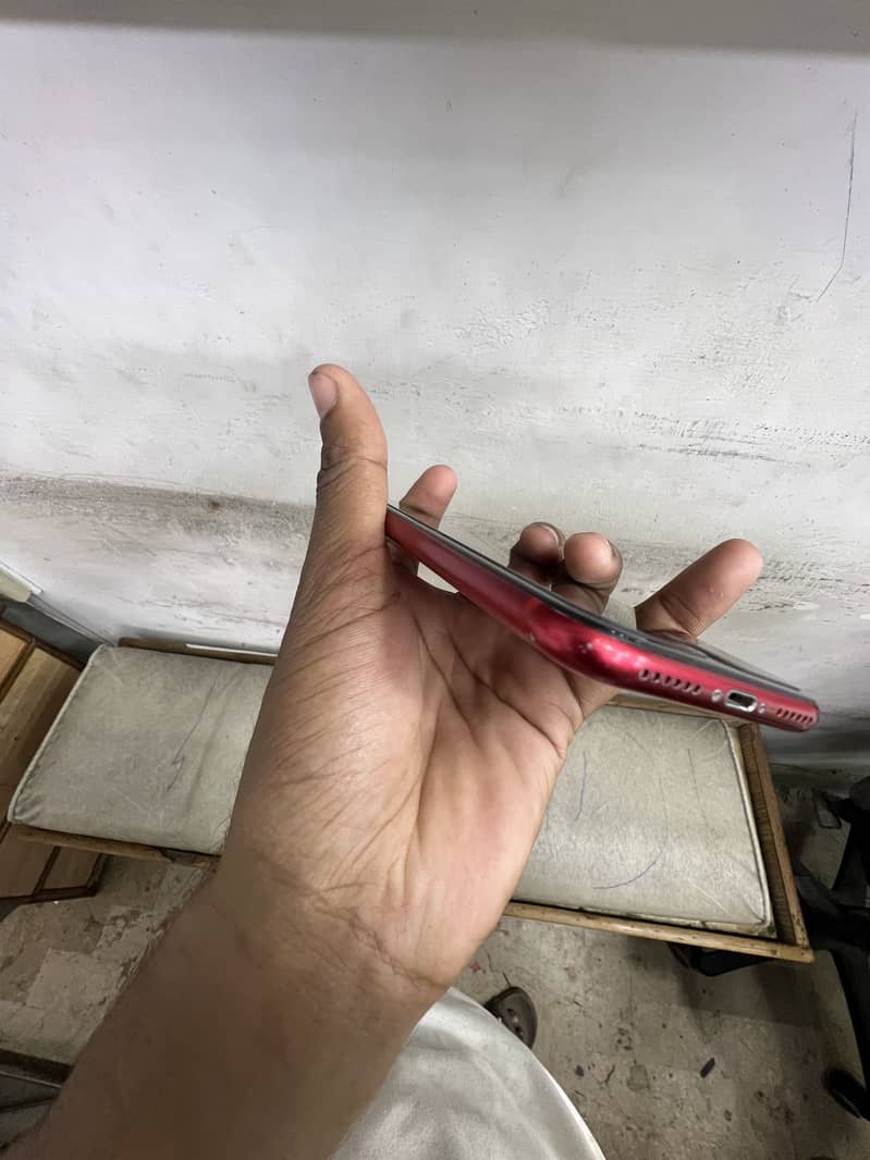 Apple iPhone SE 0