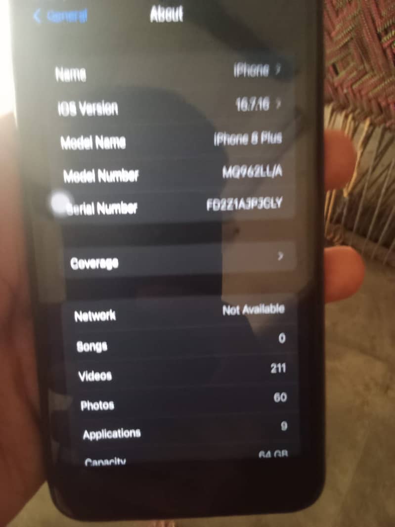 Apple iPhone 8 Plus 3